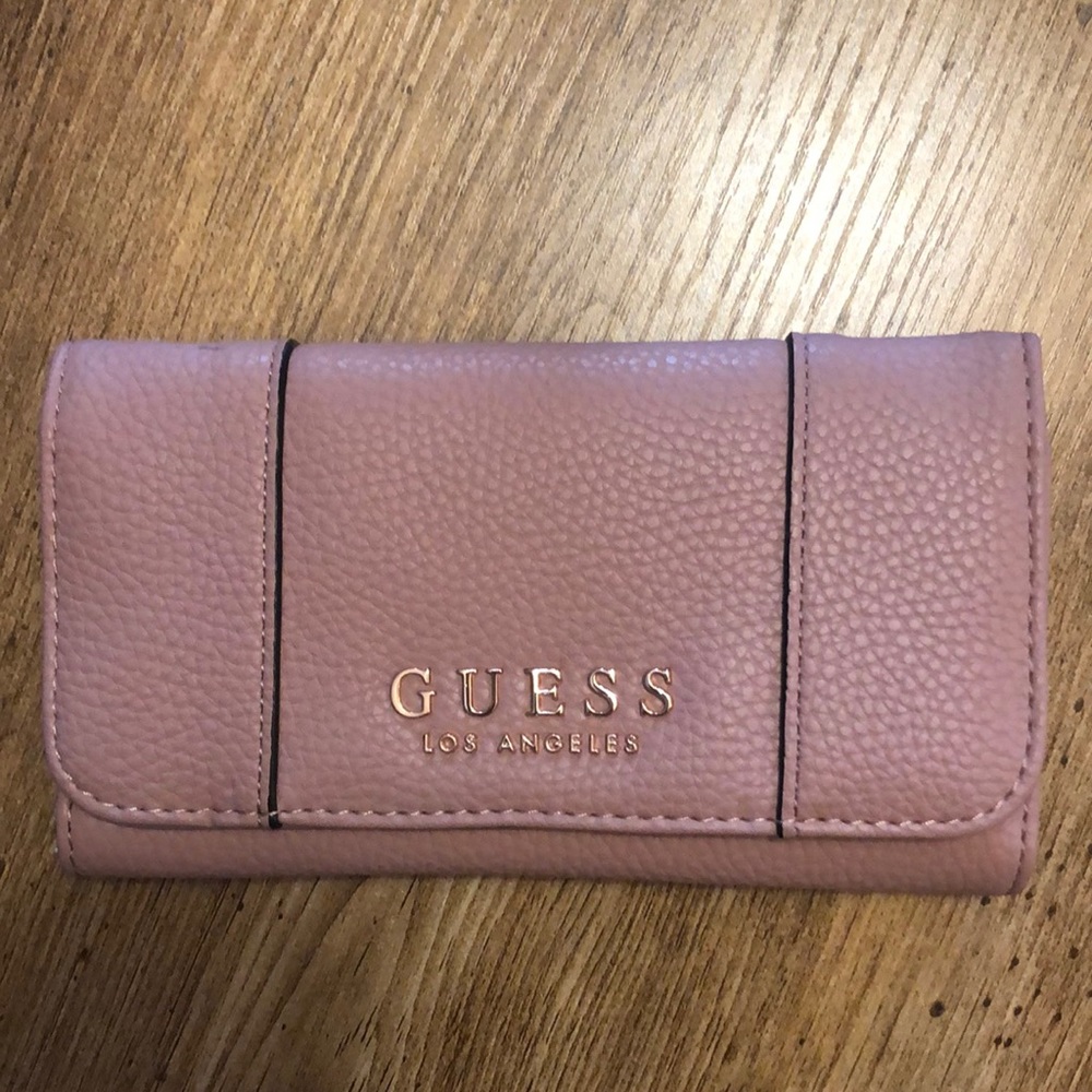 Brand new never used Guess wallet.